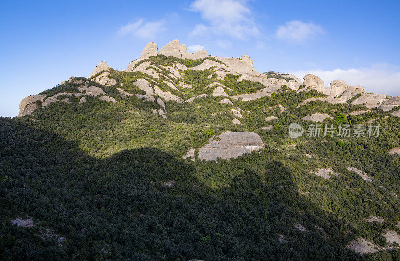 蒙特塞拉特山，回声，奇迹的Coll，平坦的岩石dels llamps…